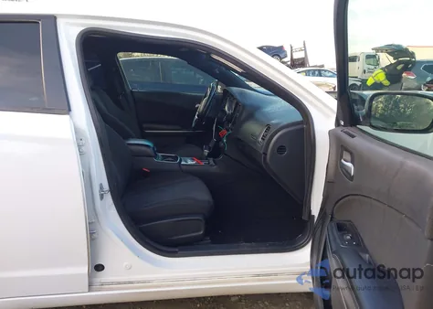 2016 Dodge Charger R/T z USA, uszkodzony, nr VIN 2C3CDXCT5GH355112